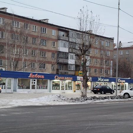 1 Комнатные Апартаменты На Ауэзова 236 Κοκσετάου Εξωτερικό φωτογραφία
